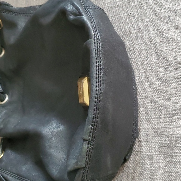 Marc by marc jacobs black leather shoulder crossbody bucket bag - Picture 16 of 16